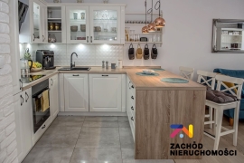 Atrakcyjne Mieszkanie 44 M2 W Apartamentowcu Na Emilii Plater